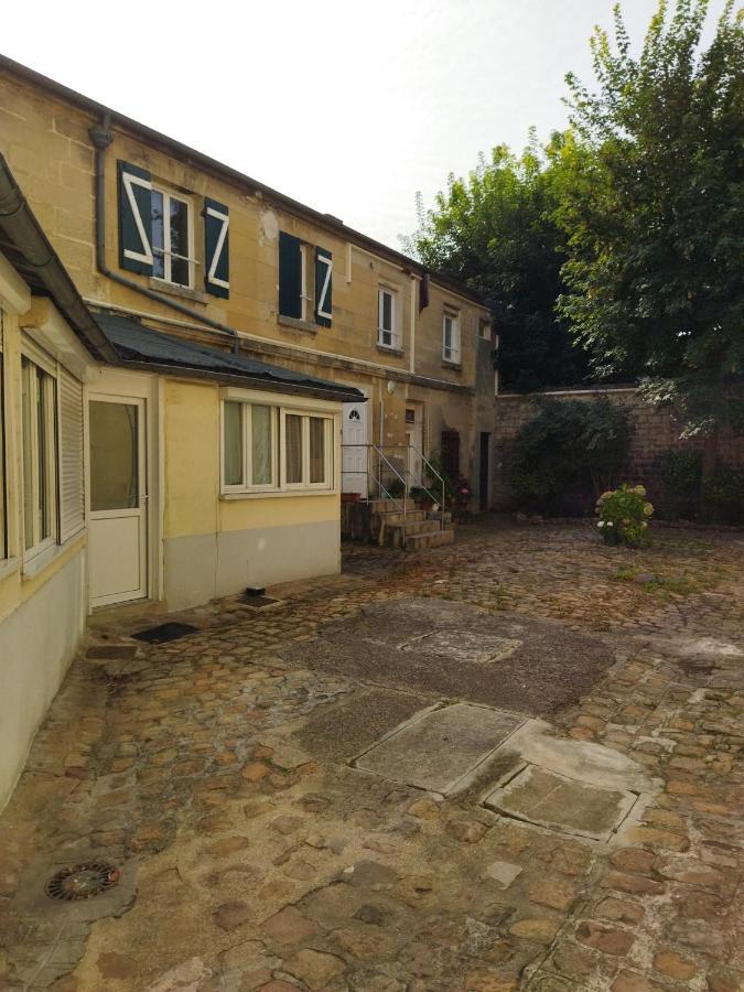 Au Coeur De Chantilly Dış mekan fotoğraf